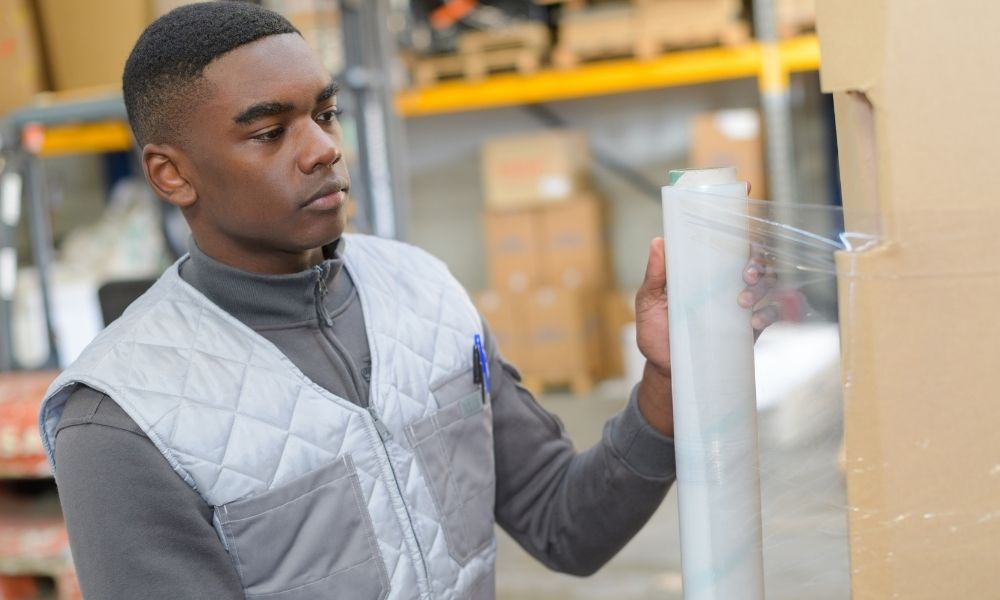 The Advantages and Disadvantages of Shrink Wrapping