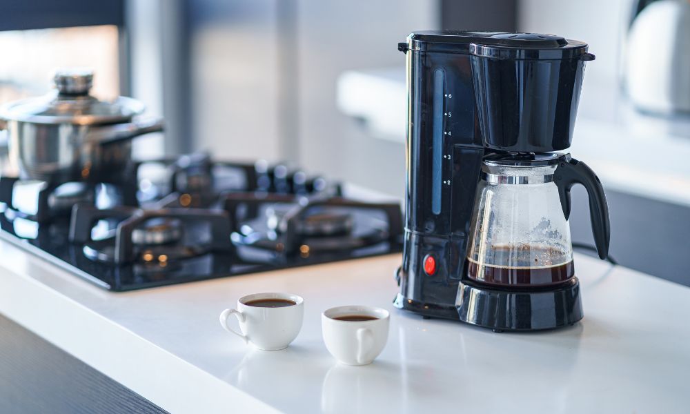 Signs You Need a New Coffee Maker for Your Kitchen