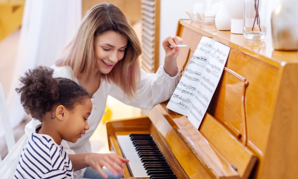 How To Teach Piano To a Group of Students