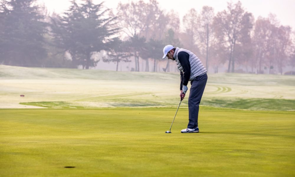 Tips on the Best Ways To Play Golf in the Winter